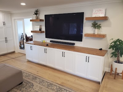 Estradas cabinets