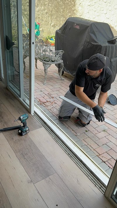 Falola Sliding Doors