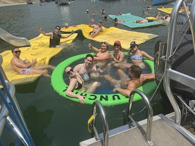 Keep Austin Wet Boat Rentals