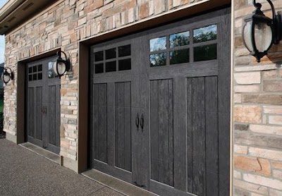 GARAGE DOORMAN