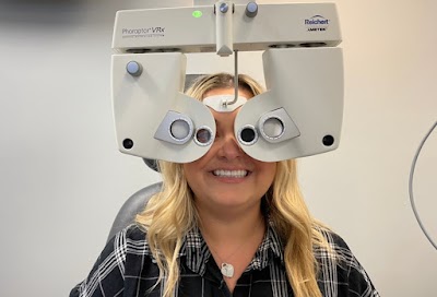Eye E Optical