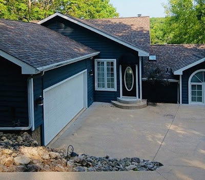 Select Exteriors & Roofing