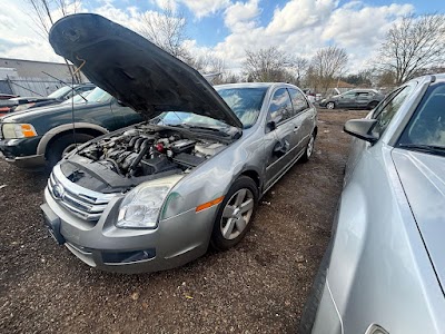 Junk Car Crew Cedarburg