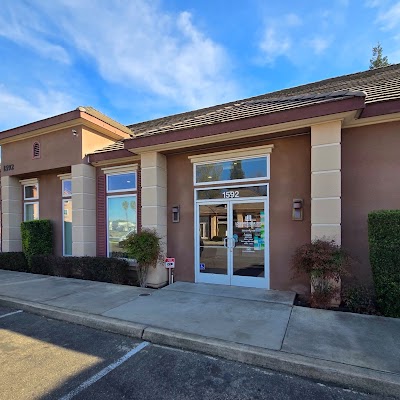 Lovik Mirzaeian DDS | Clovis Dentist