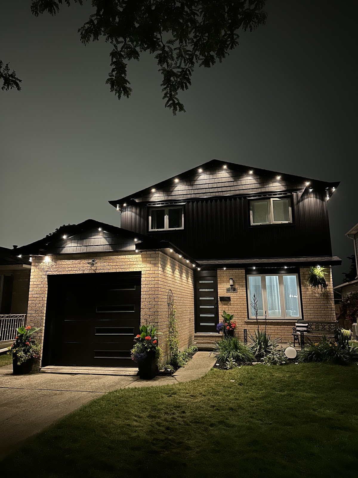 Hamblet's Roofing Siding Windows & Doors