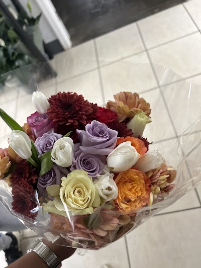 Floral Concepts - Humble