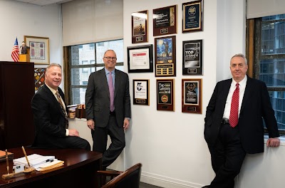 Sakkas, Cahn & Weiss, LLP — Stamford Personal Injury Lawyers