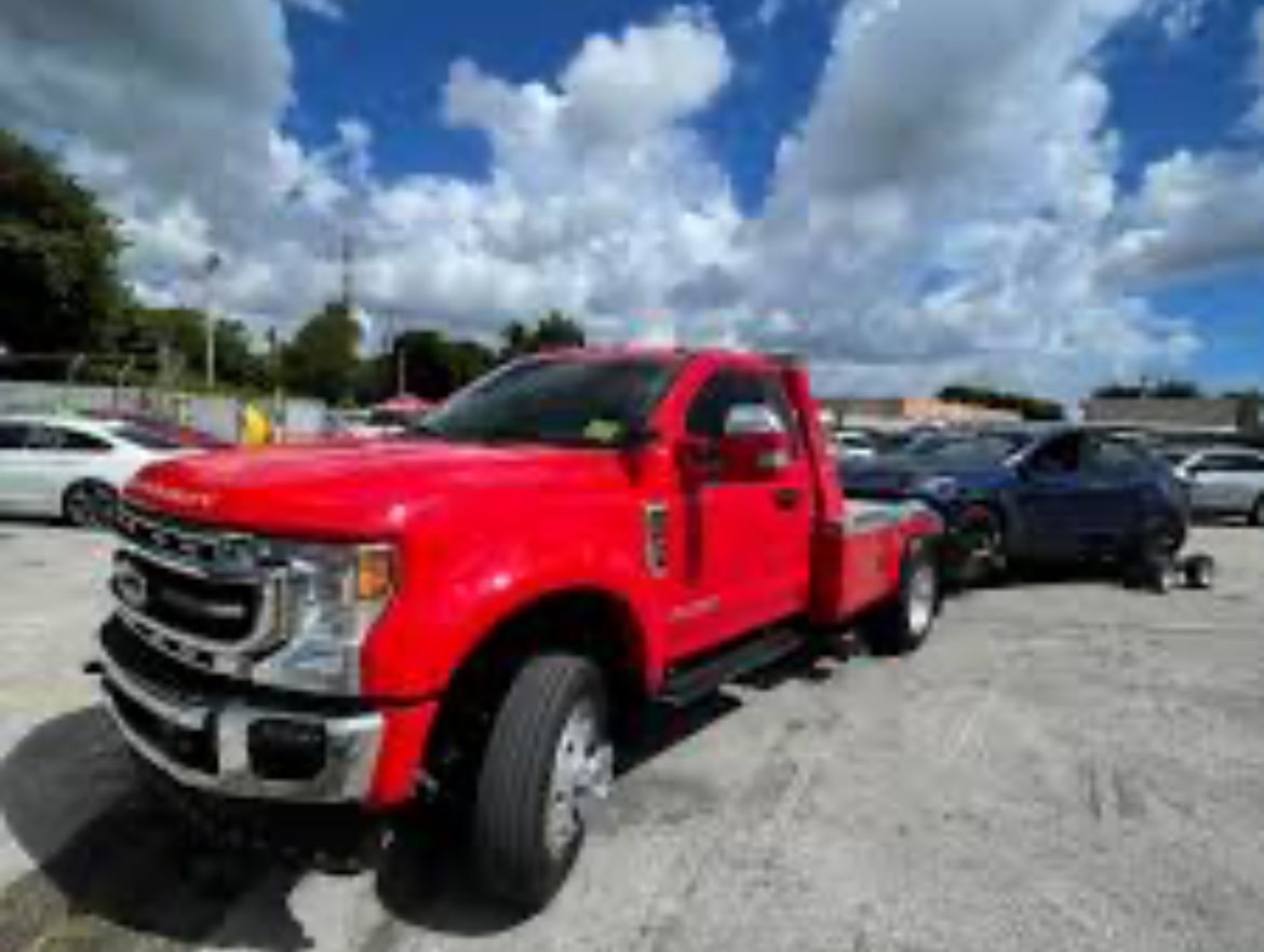 Servicio de Grua Naples/Towing