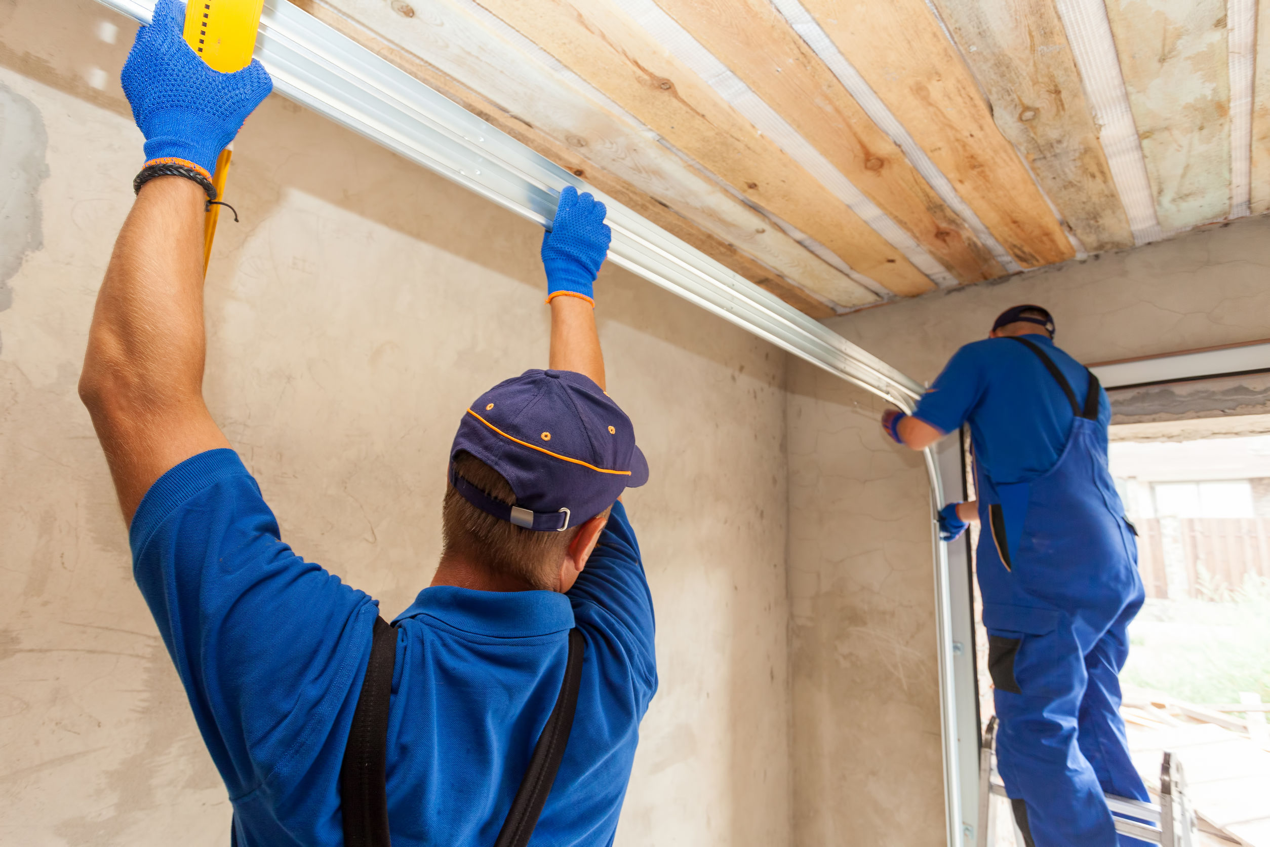 Chris Garage Door And Gates Repair