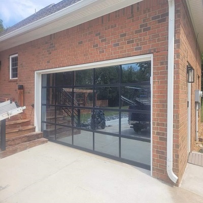 AAAutomatic Garage Door