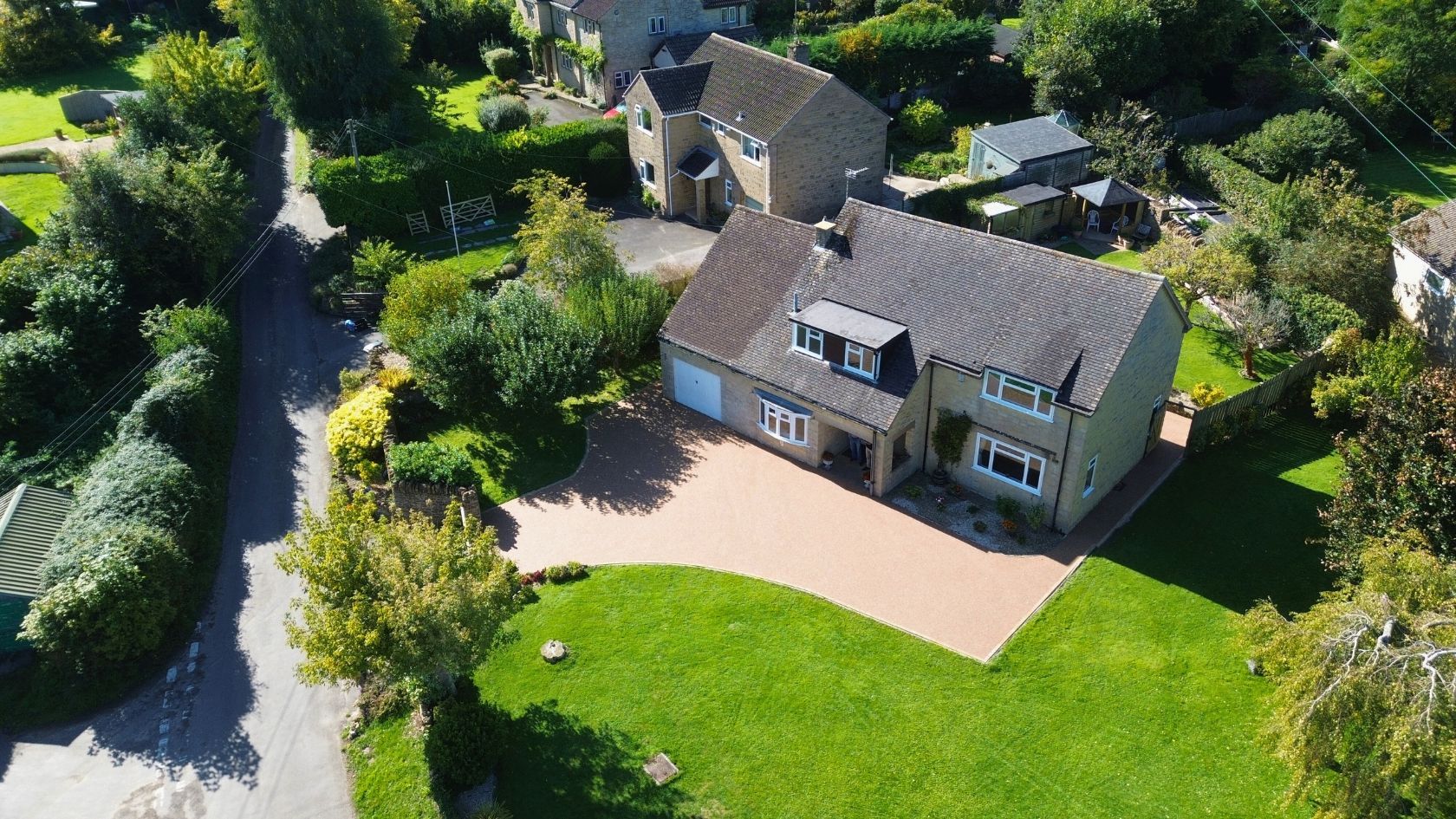 Royal Homes Driveways, Patios & Pathways