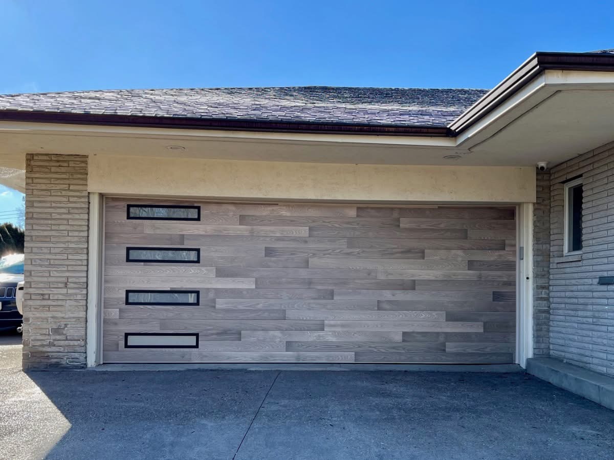 Garage Door Vintage