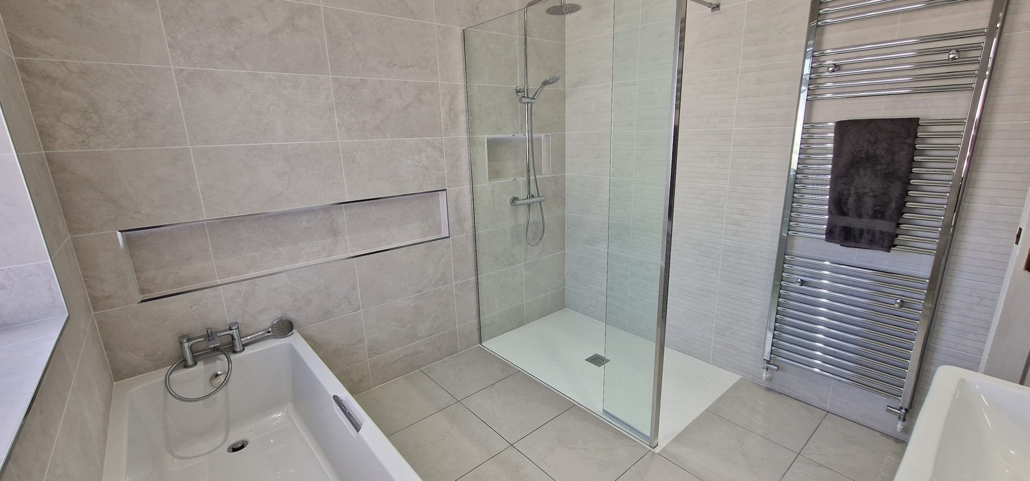 Bathrooms and walk-in showers Cardiff