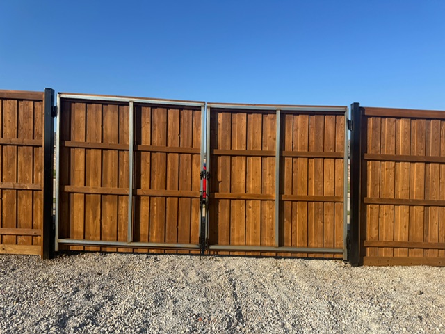 Stand Strong Fencing