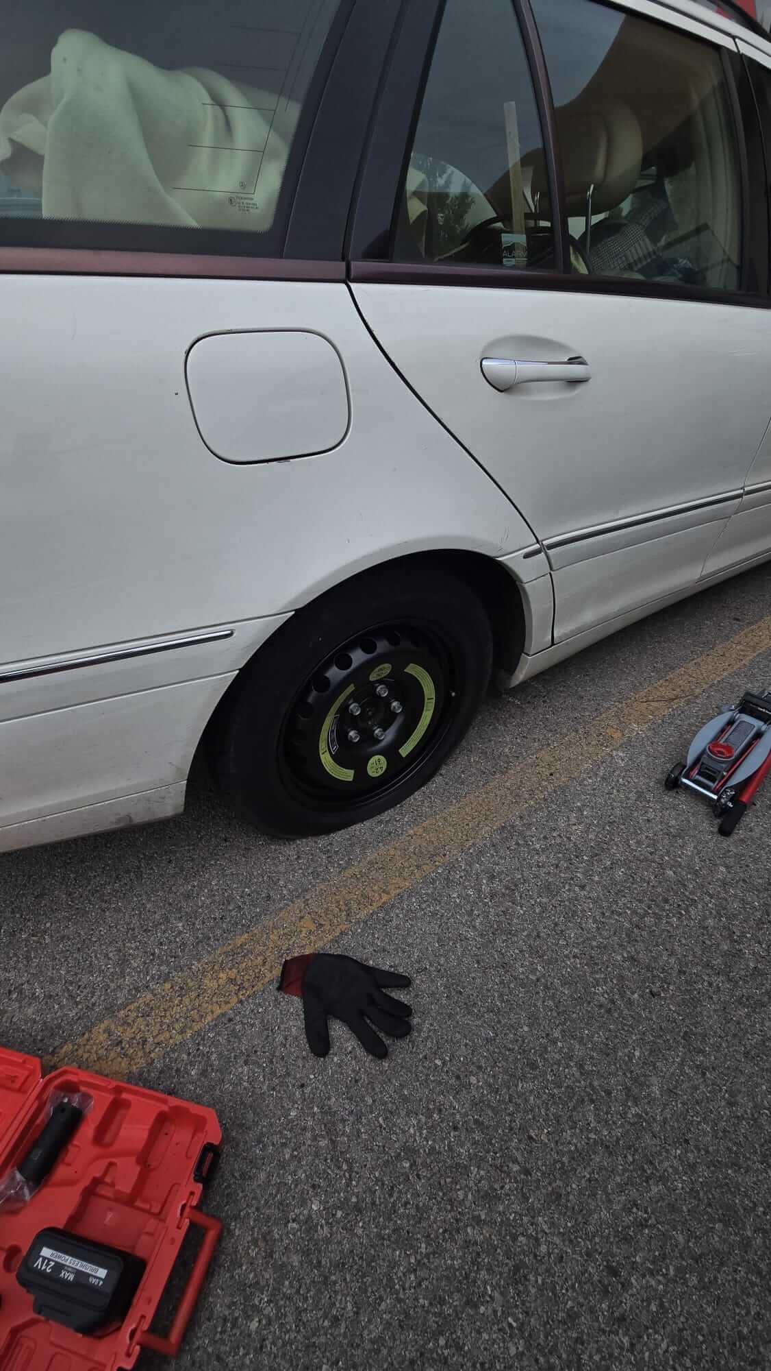 24 Hr Car Unlocking Emergency Roadside Services - Las Vegas