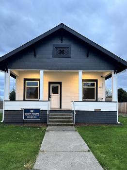 J Scott Builders - Home Renovation Stayton