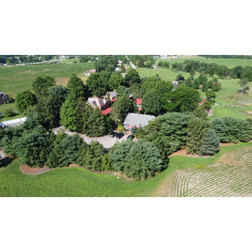 Deer Creek Winery at Watson Estate