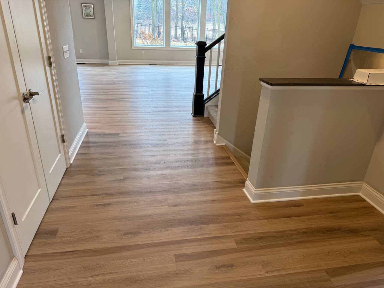 Anton's Floorcovering Business Office
