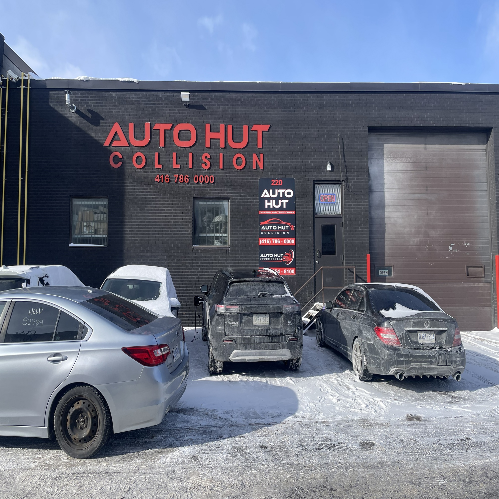 Auto Hut - The Collision Repair Shop