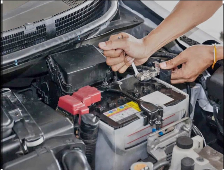 Dubai Auto Fix | Car Battery Change Dubai