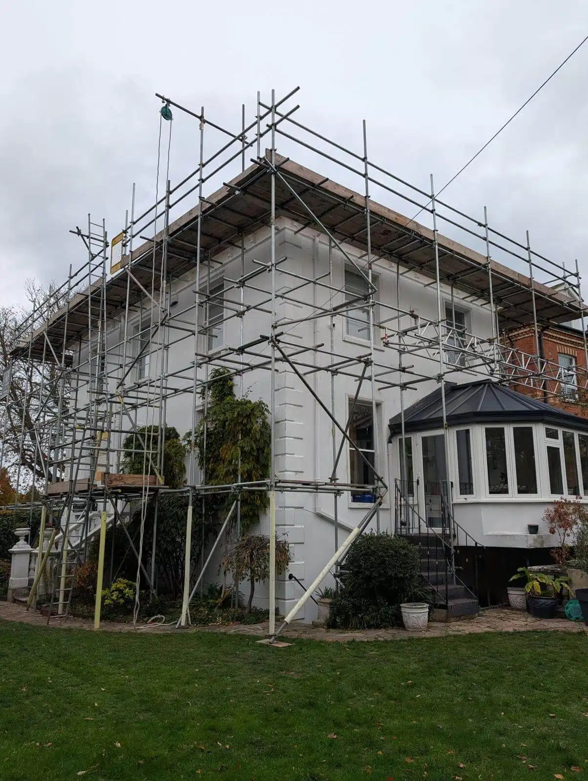 TD Roofing Contractors LTD