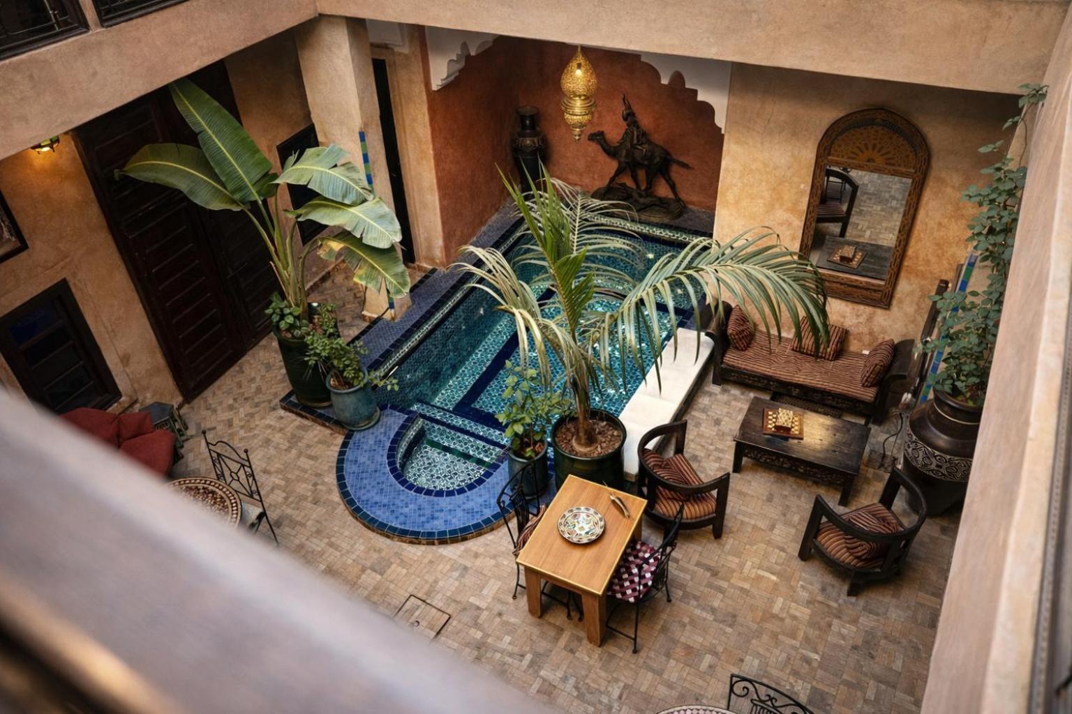 Riad Lapis-lazuli