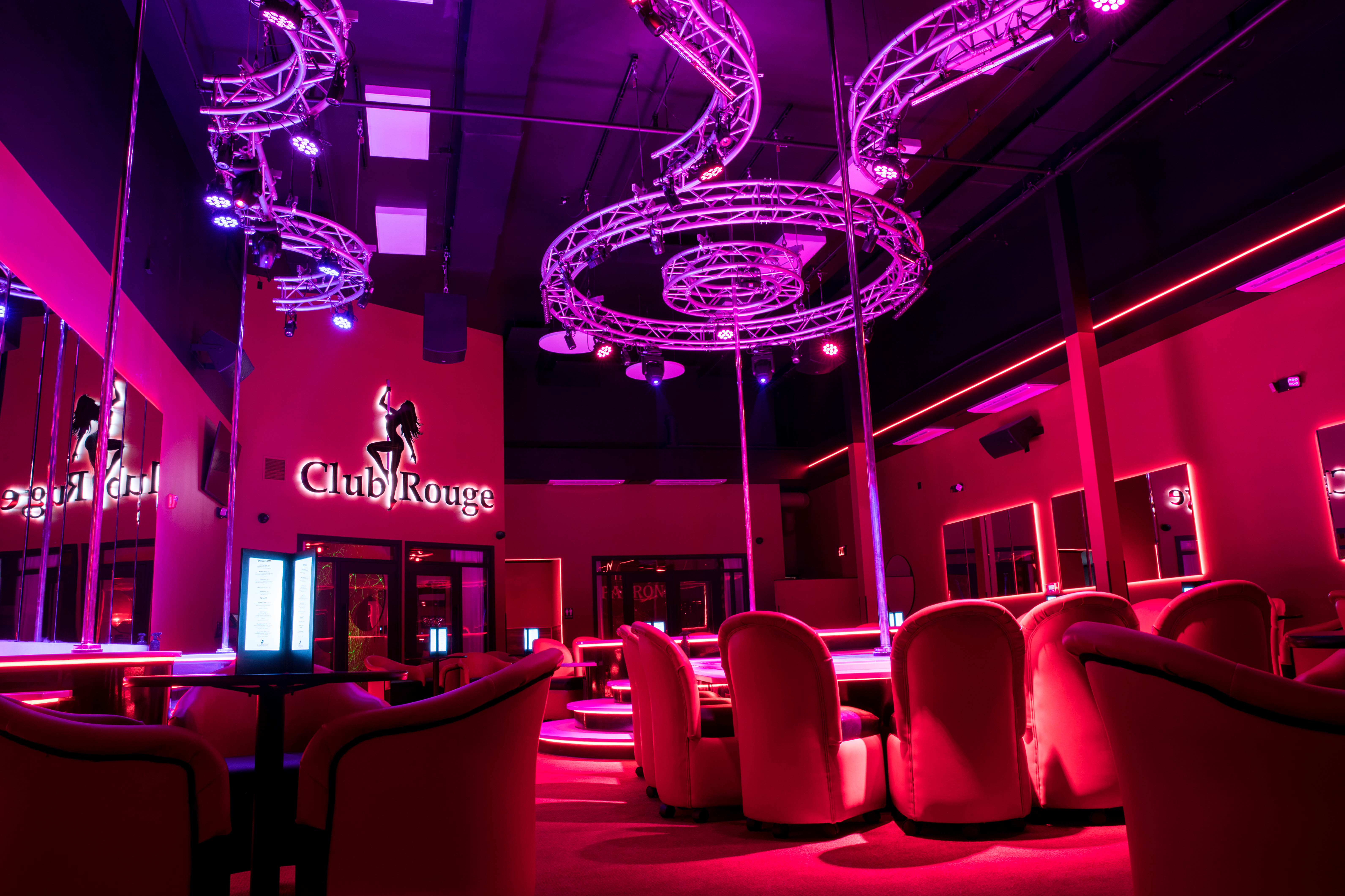 Club Rouge Beaverton