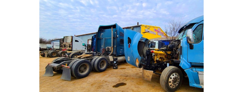 Salazar Semi-Truck Repair Inc