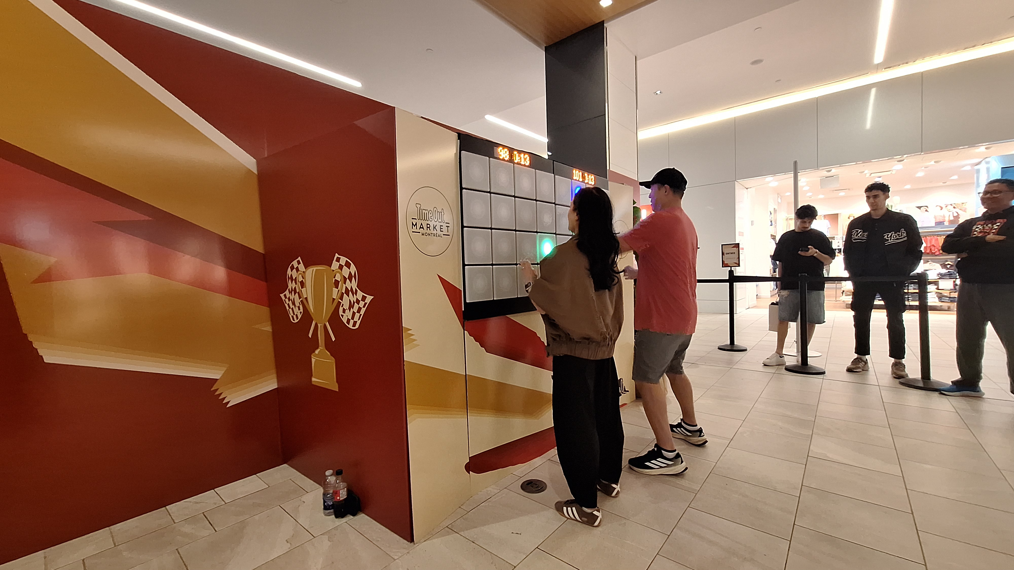 Le Mur Interactif – Location de mur interactif pour événements corporatifs, team building, SST et activation de marque au Québec