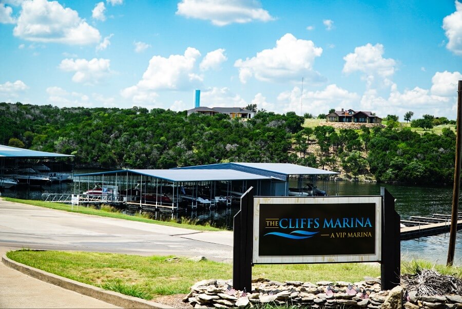 The Cliffs Marina