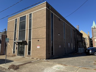IncuHub - Newport News: Mailboxes, Desks, Offices
