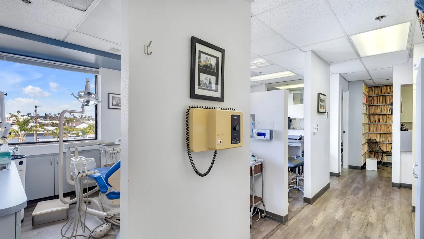 Santa Monica Dental Studio