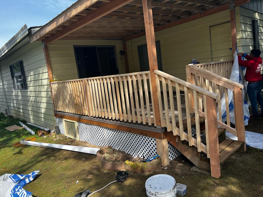 Red Rock Roofing & Construction
