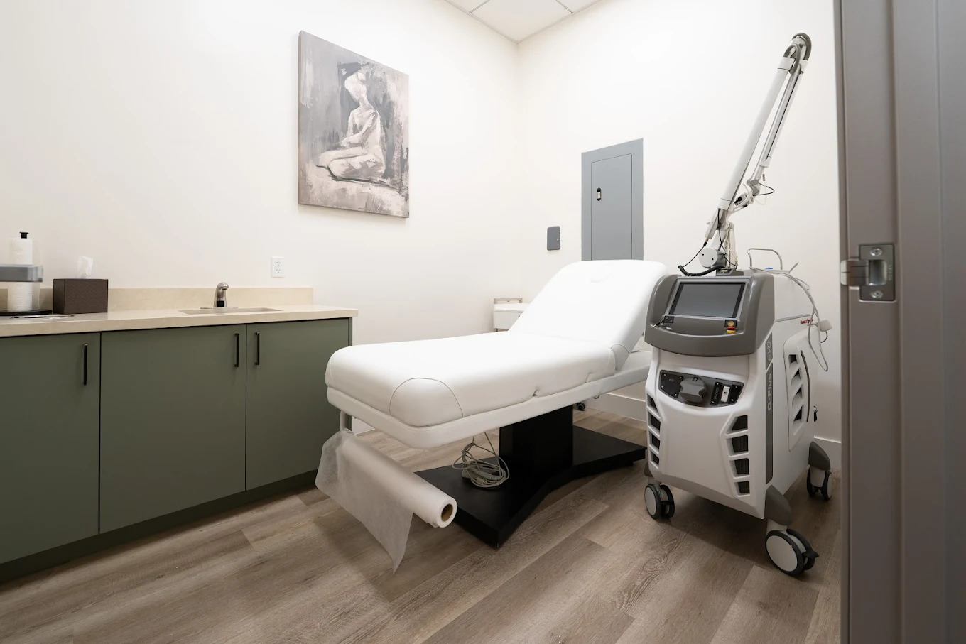 Pure Skin Laser Center