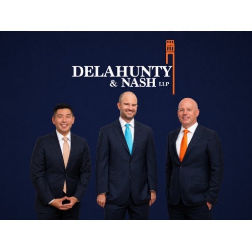 DELAHUNTY & NASH LLP