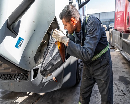 Proline Truck and Trailer Autobody