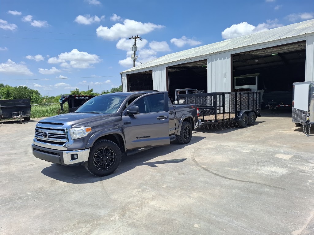 JunkLimo Tulsa Junk Removal