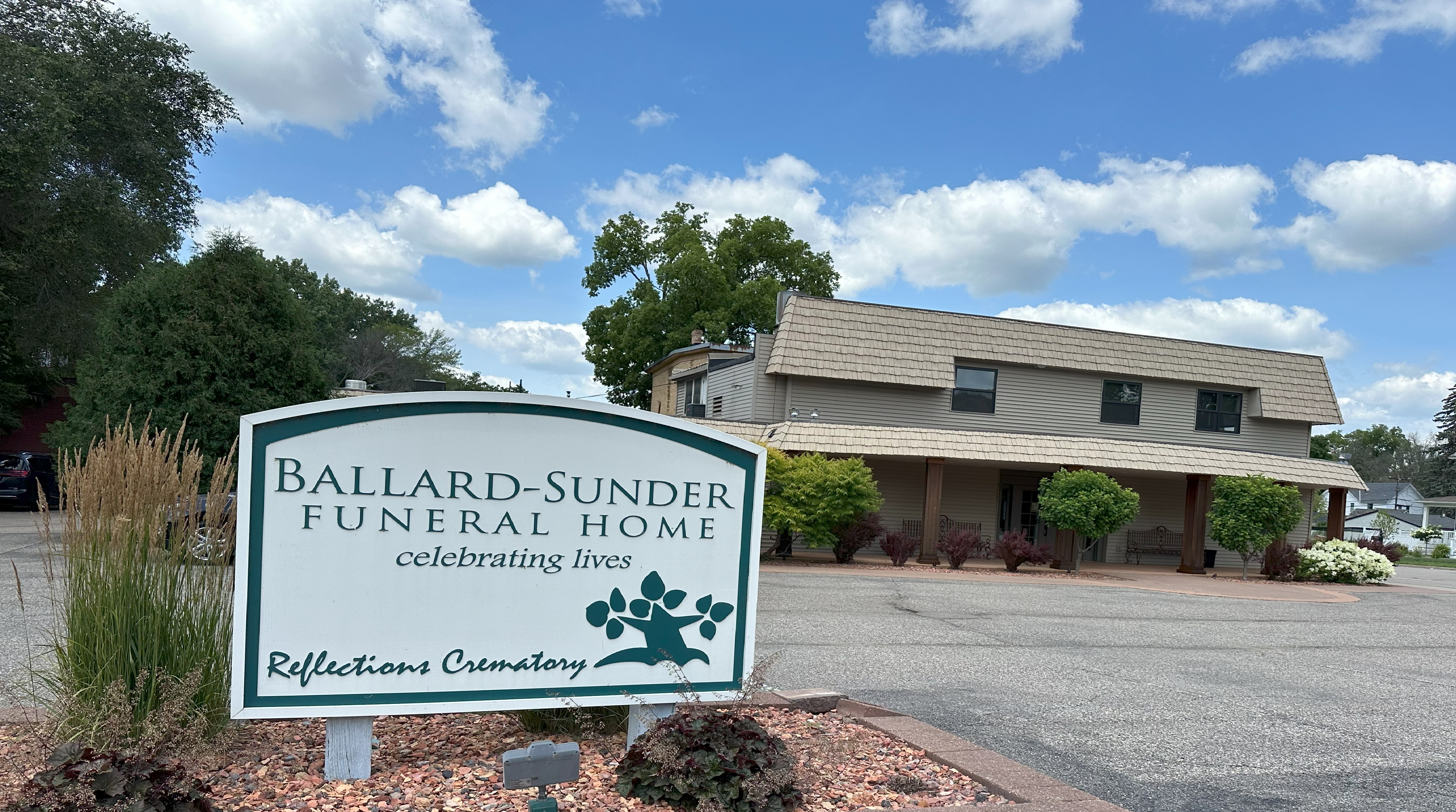 Ballard-Sunder Funeral & Cremation