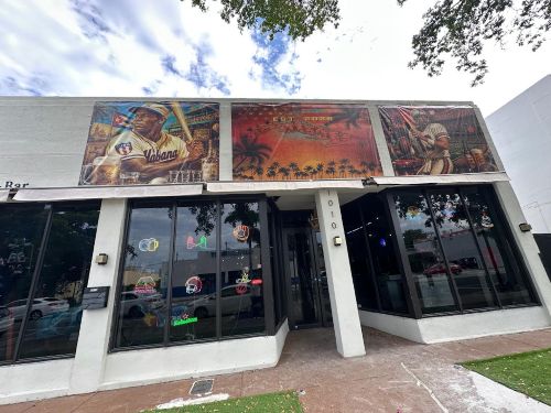 Calle 8 Sports Bar and Grill