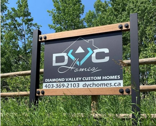 DIAMOND VALLEY CUSTOM HOMES BUILDERS