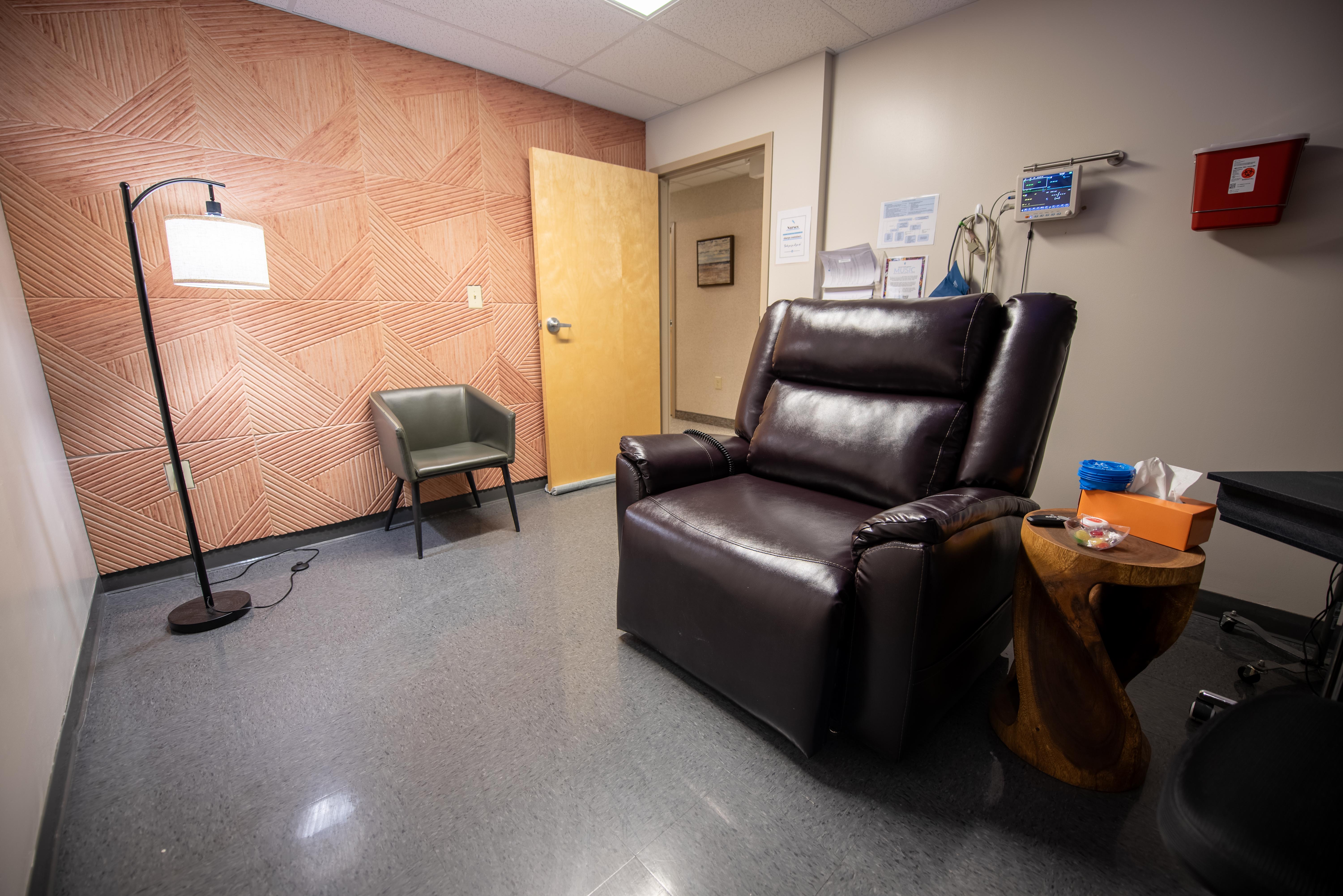 New Pathways Ketamine Clinic of Middleburg Heights