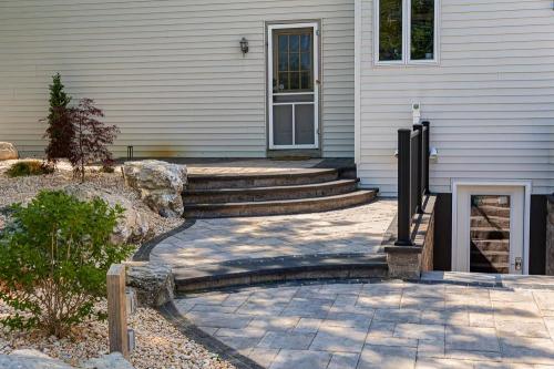 Authentic Homescapes LLC