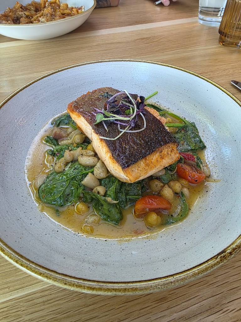 Fred’s Sechelt