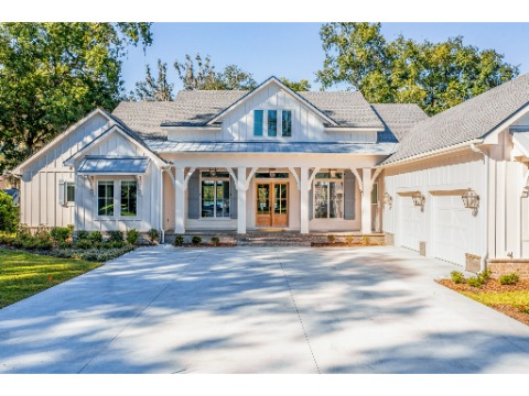 Victory & Main Custom Homes